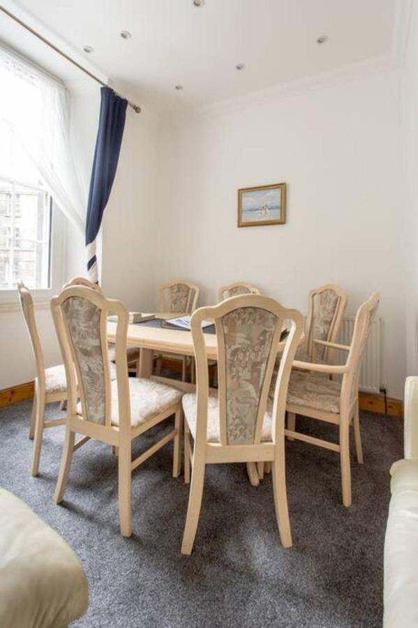 Joivy 3 Bed Flat In Old Town, Close To Grassmarket EDI Eksteriør billede
